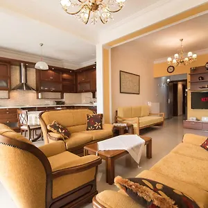 https://apt-nesting-ramblers-skg-1.hotelschalkidiki.net