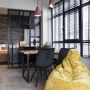 https://apt-olvios-lofts-ladadika.hotelschalkidiki.net