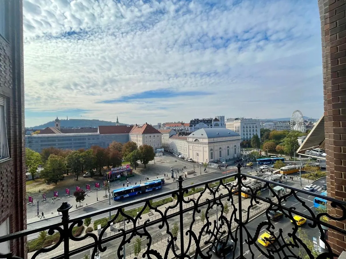 Bellevue City Apartment Budapest 0*,  Hungary